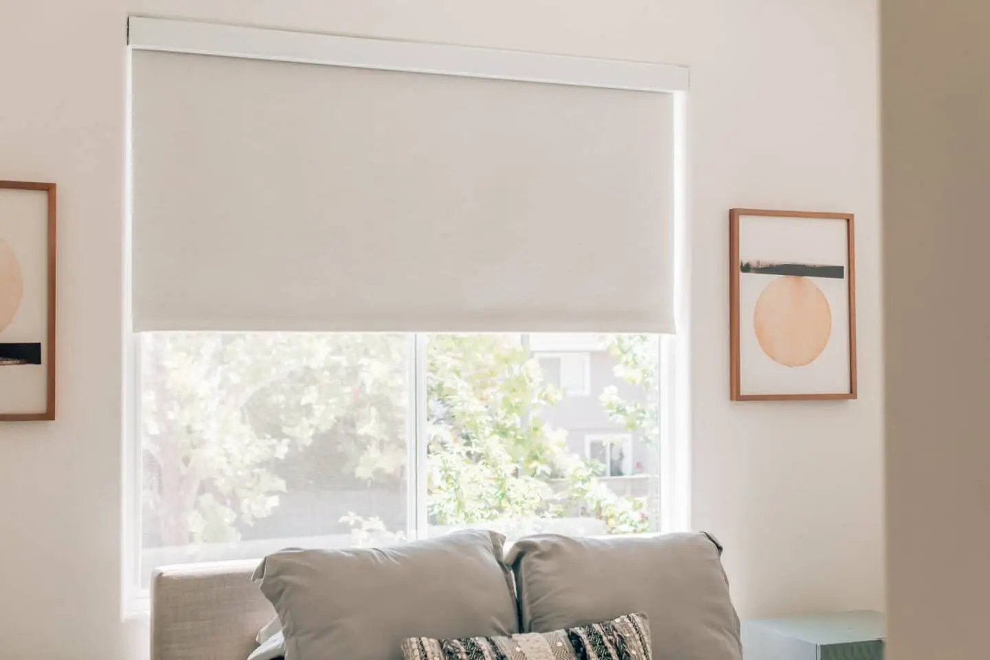 Custom interior window shades for privacy, light control, and energy efficiency in residential and commercial spaces in Lafayette, Lousiana